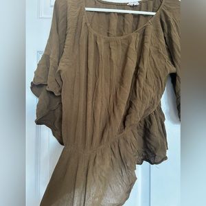 Dark forest green top